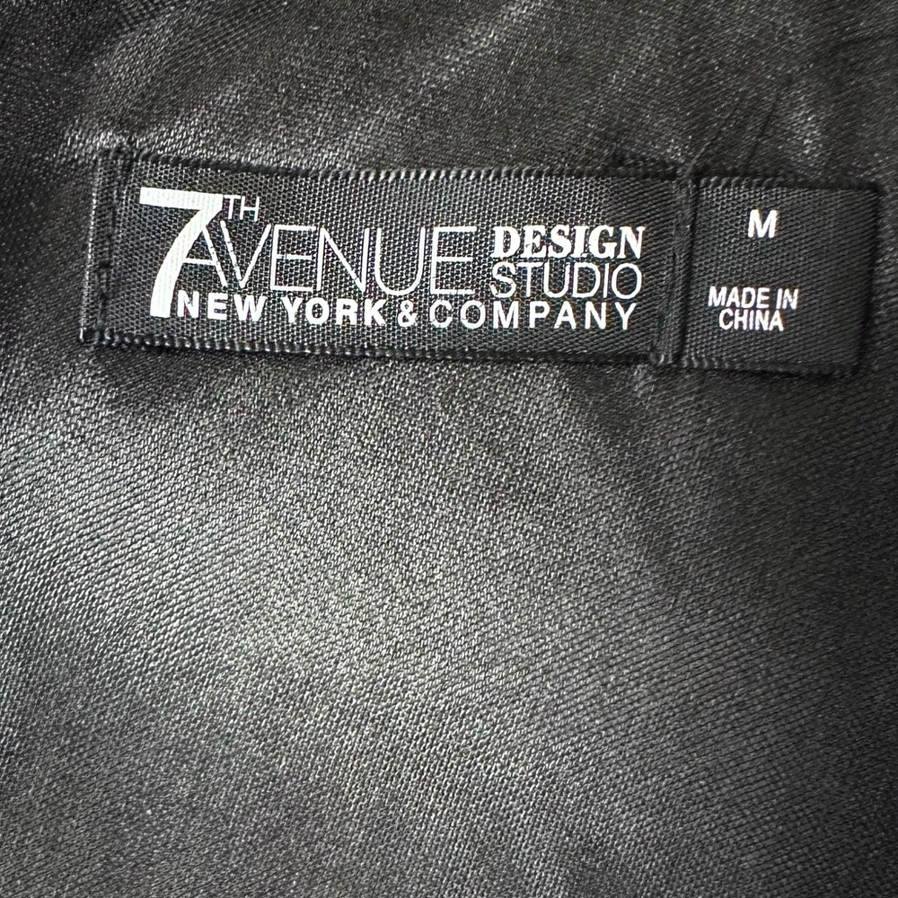 Floral Midi Dress - Picture 6 of 7